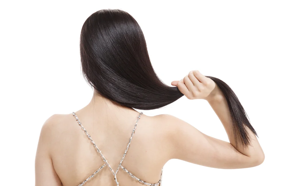 ผมยาวสวยงามและสุขภาพดีได้ที่ SLC Hair Clinique