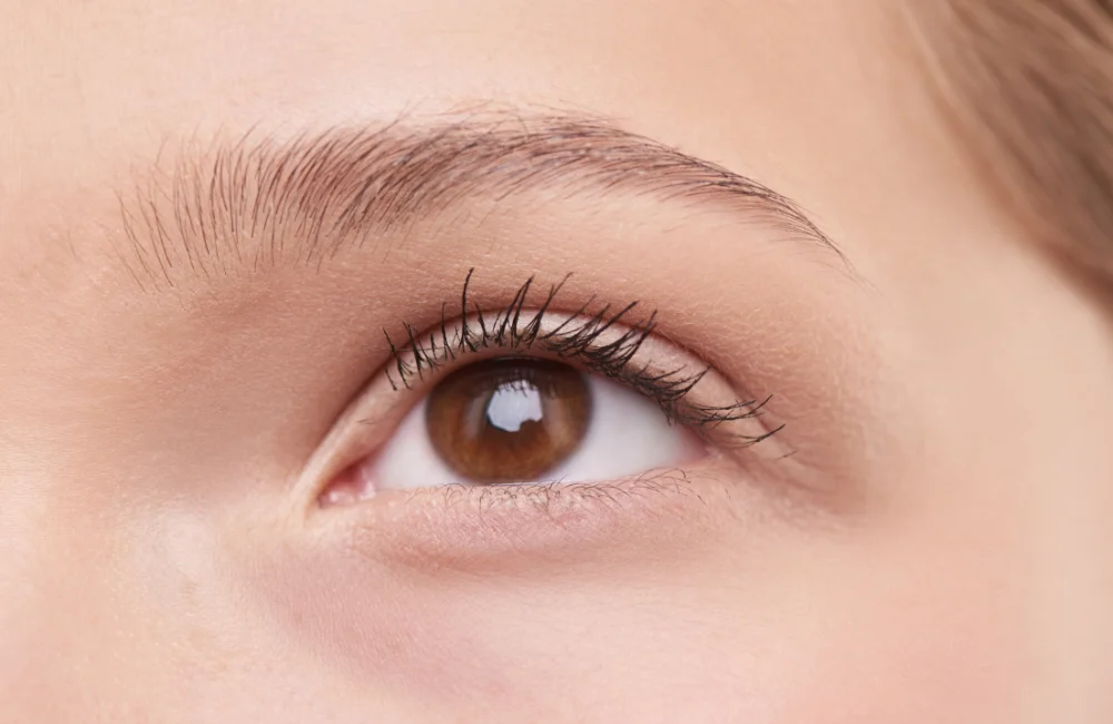 สาเหตุที่ทำให้คิ้วบาง